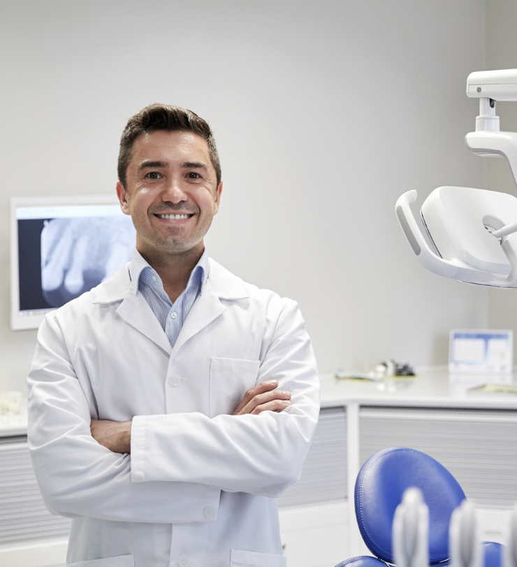 Dueño de clínica de dental que necesita una automatización con ia